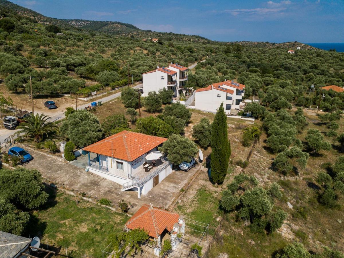 אסטריס Olive Cottage מראה חיצוני תמונה