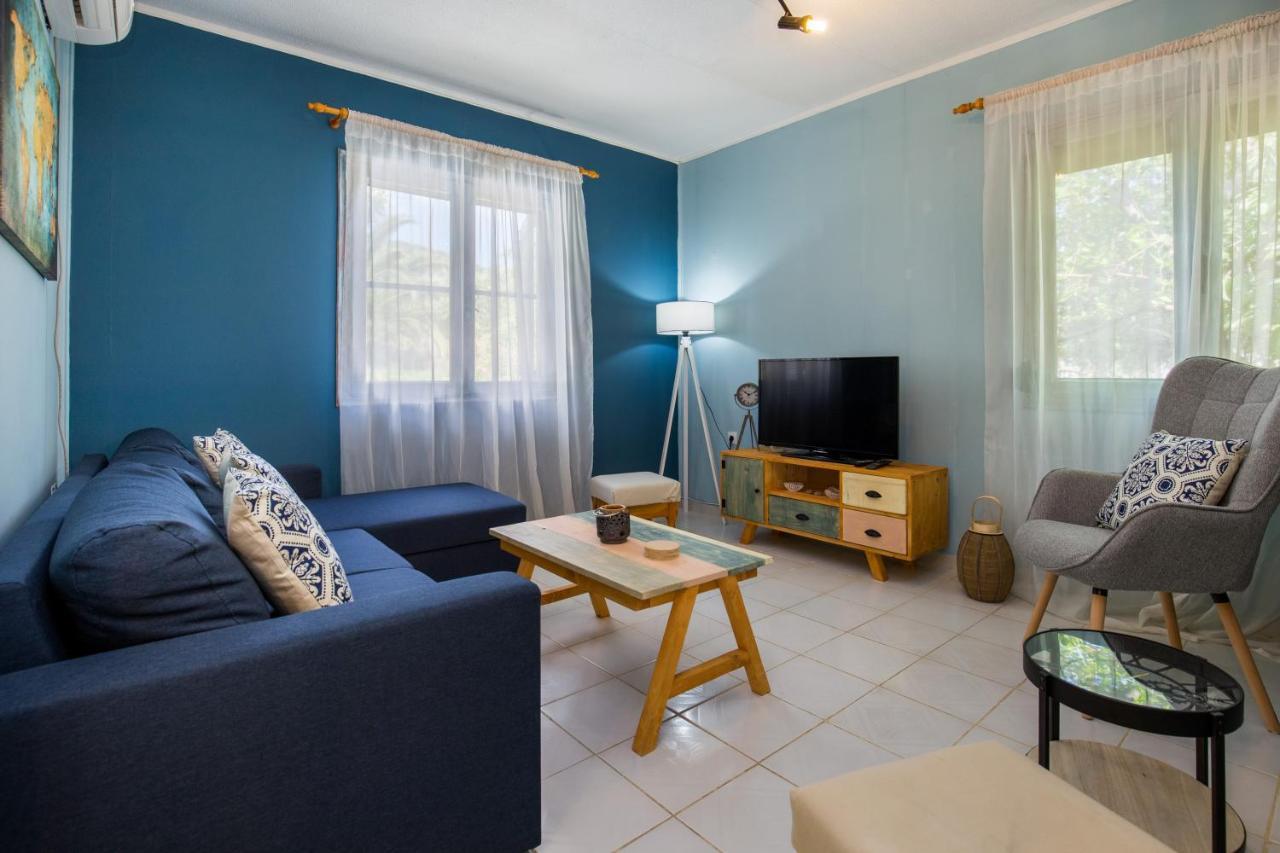 אסטריס Olive Cottage מראה חיצוני תמונה